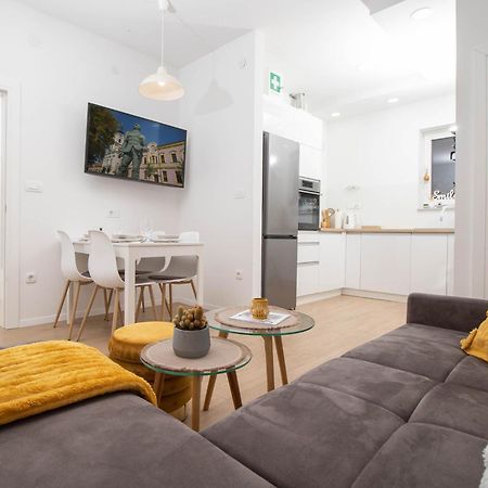 Apartman Maki Vinkovci Exterior foto